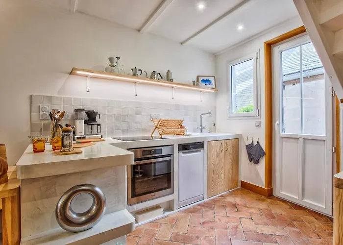 Le Chant De La - - Proche Holiday home *